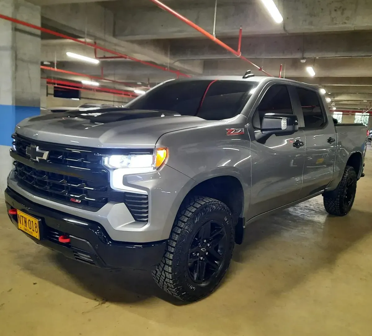 SILVERADO Z71 4X4 AT