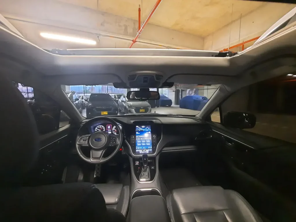 SUBARU OUTBACK TOURING 2024