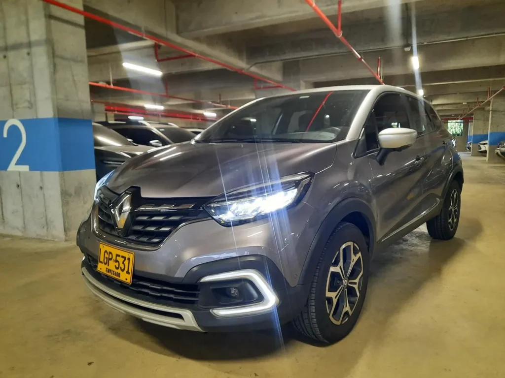 RENAULT CAPTUR ICONIC 2023
