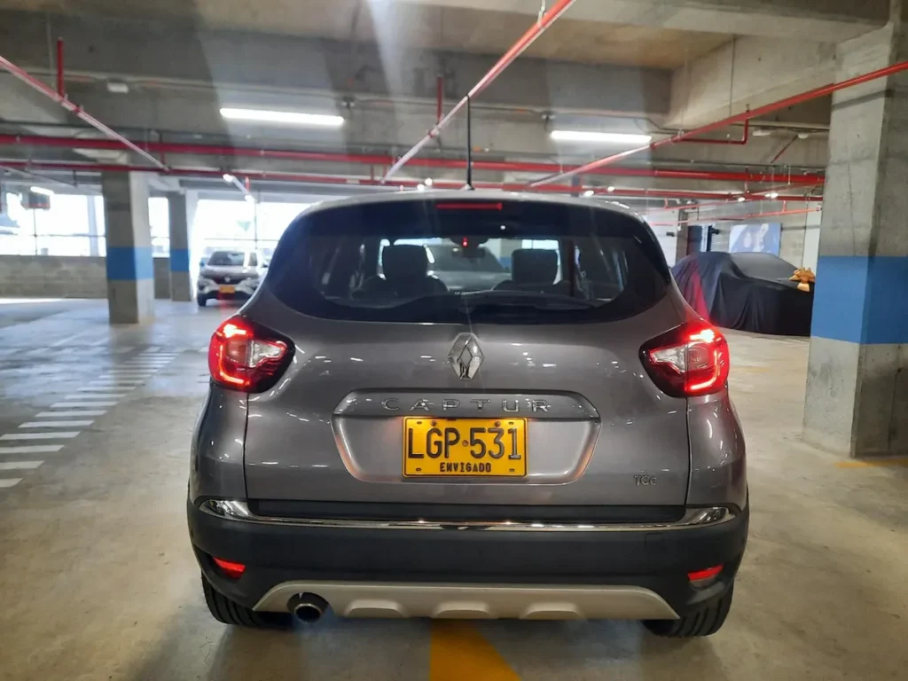 RENAULT CAPTUR ICONIC 2023
