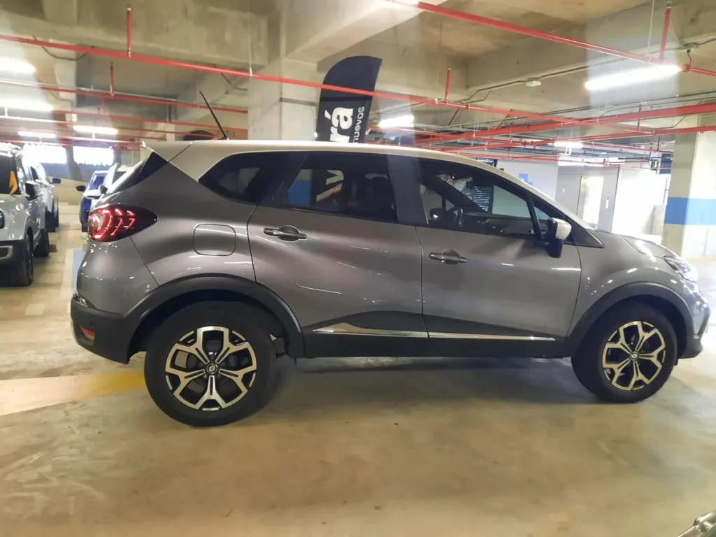 RENAULT CAPTUR ICONIC 2023
