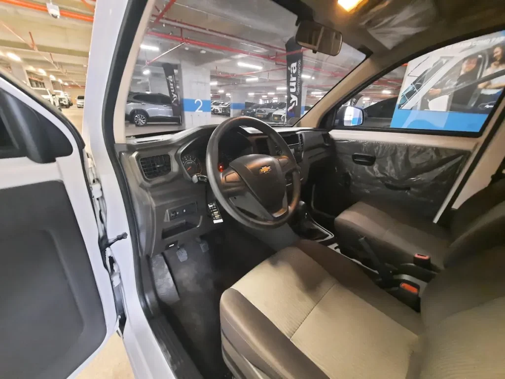 CHEVROLET N400 2025