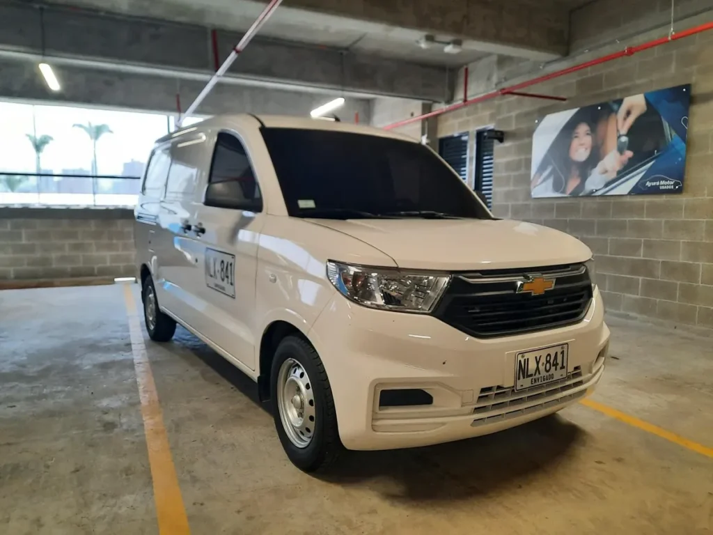 CHEVROLET N400 2025